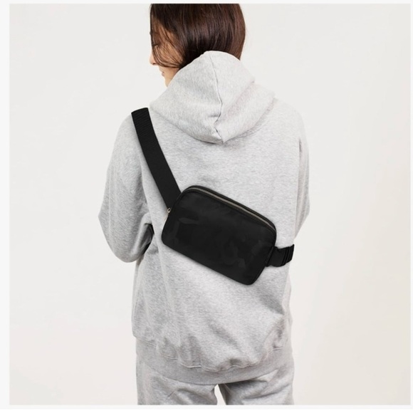 Handbags - Black Crossbody Bag